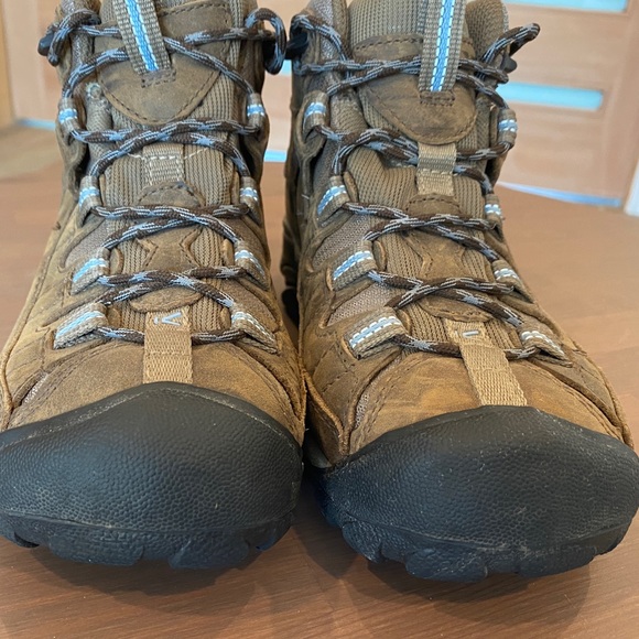 Keen Waterproof Hiking Boot - Brown - Size: 7 - Picture 11 of 11